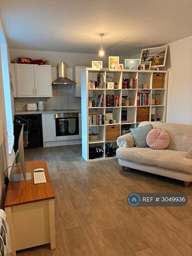 2 Bedroom Flat To Rent In Bury Road, Rawtenstall, Rossendale, BB4