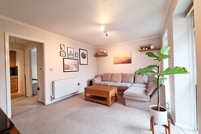 1 Bedroom Maisonette To Rent In Fleetham Gardens, Lower Earley, Reading, Berkshire, RG6