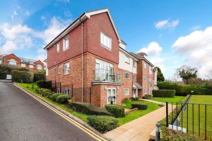 2 Bedroom Apartment For Sale In St Monicas Road, Kingswood, Tadworth, KT20