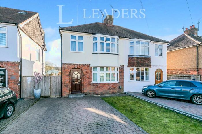 3 Bedroom Property To Rent In Peterborough Road, Guildford, GU2