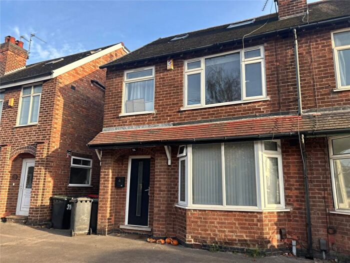 5 Bedroom Semi Detached House To Rent In Lower Road, Beeston, Nottingham, NG9