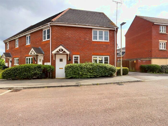 2 Bedroom Maisonette To Rent In Tolsey Gardens, Tuffley, Gloucester, Gloucestershire, GL4