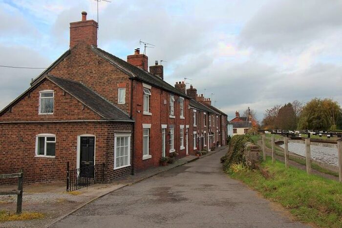 2 Bedroom Cottage To Rent In Low Street, Rode Heath, Stoke-On-Trent ST7