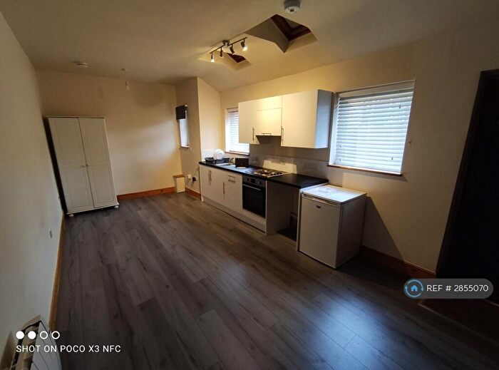 Studio To Rent In Tavistock St, Bedford, MK40