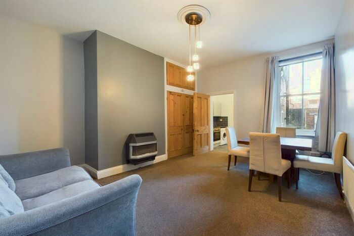 2 Bedroom Flat To Rent In Fairfield Road, Jesmond, Newcastle Upon Tyne, NE2