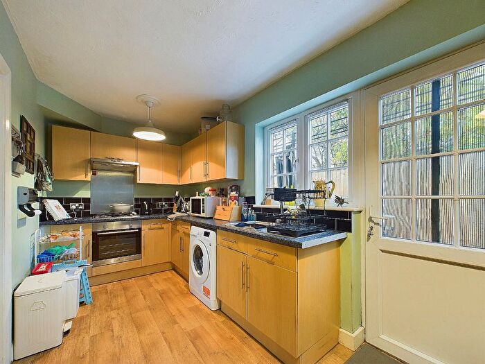 2 Bedroom Semi-Detached House For Sale In Arsenal Road, London, Greater London, SE9