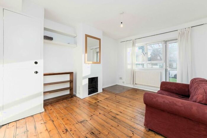 1 Bedroom Flat To Rent In Holdernesse Road, London, SW17