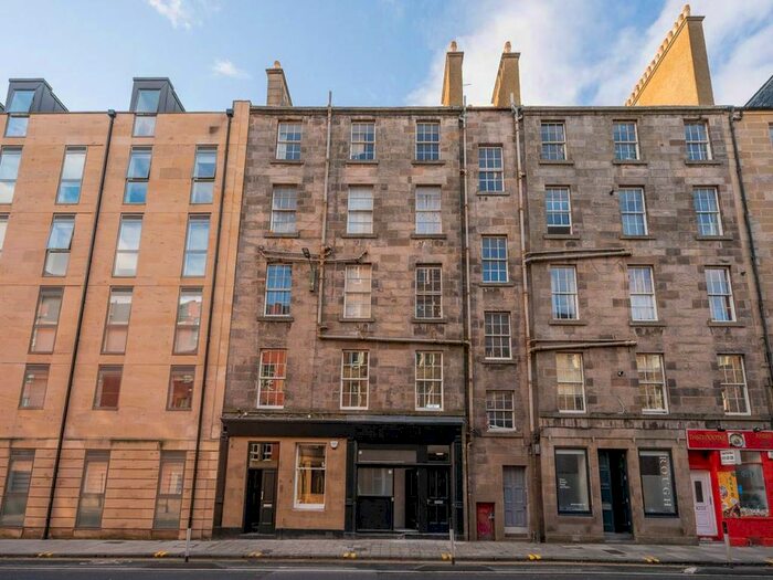 Studio To Rent In Buccleuch Street, Newington, Edinburgh, EH8