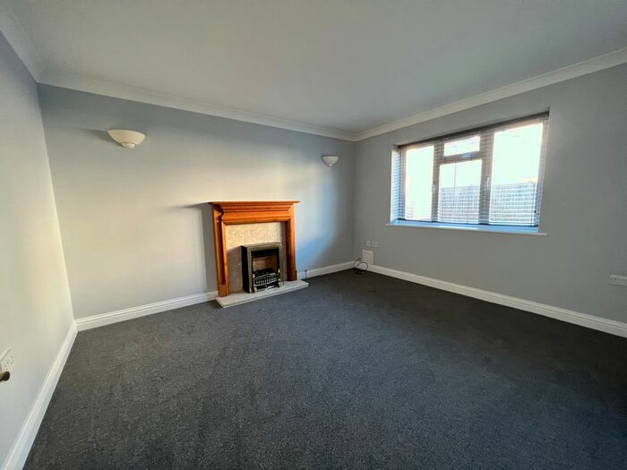 2 Bedroom Terraced House To Rent In Commercial Road, Eastbourne BN21