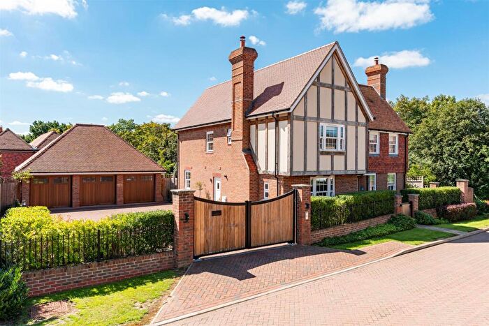 5 Bedroom Detached House For Sale In Grangebrook, Rags Lane, Goffs Oak, EN7