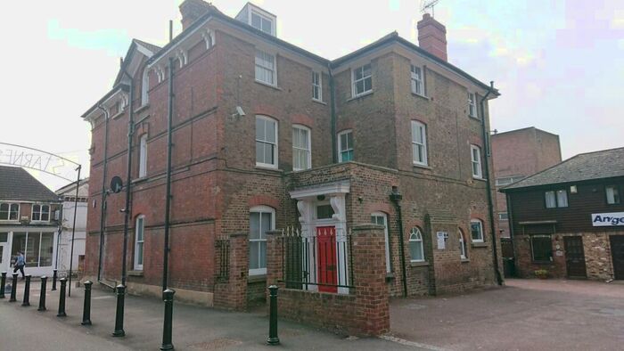 1 Bedroom Apartment To Rent In Union Street, Maidstone, ME14