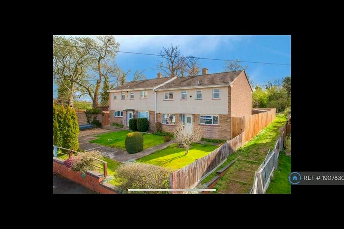 3 Bedroom Semi-Detached House To Rent In Leeson Crescent, Barton Seagrave, Kettering, NN15