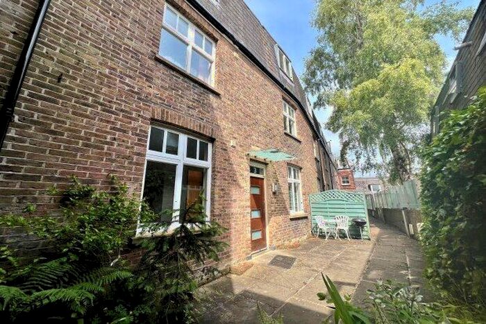 4 Bedroom Property To Rent In Broomans Terrace, Lewes, BN7