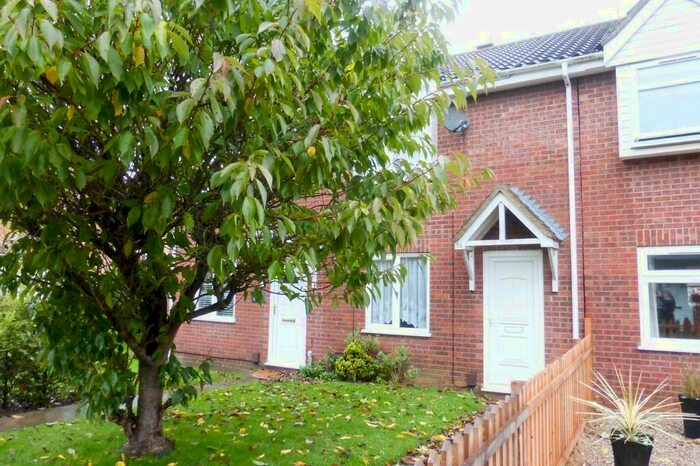 2 Bedroom Terraced House To Rent In Malin Court, Caister-on-sea, NR30