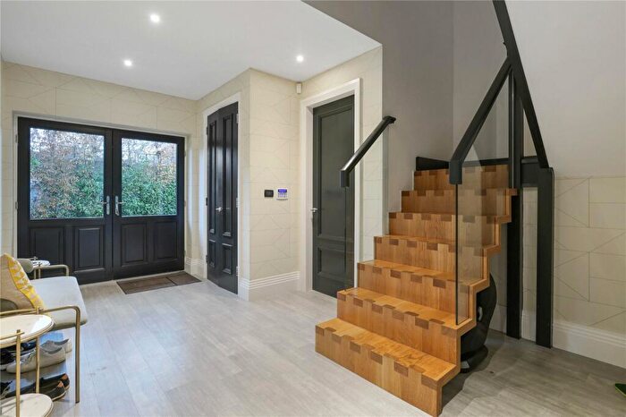 5 Bedroom Detached House To Rent In Oakshade Road, Oxshott, Surrey, KT22