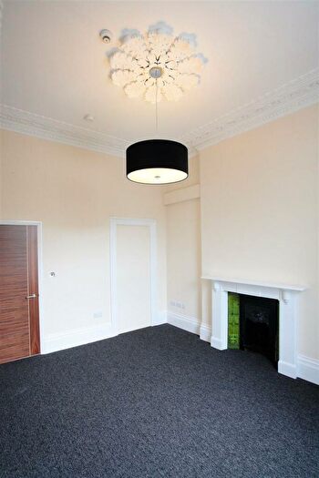 1 Bedroom Flat To Rent In Queens Road, Clifton, BS8