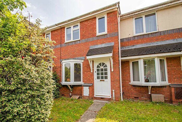 3 Bedroom Terraced House For Sale In Maple Rise, Amington, Tamworth, B77