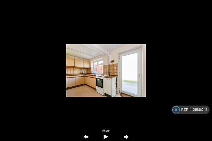 3 Bedroom Semi Detached House To Rent In Beechings Way, Rainham Gillingham, ME8