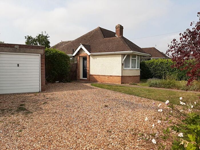 2 Bedroom Semi-Detached Bungalow For Sale In George Street, Bedford, Clapham, MK41