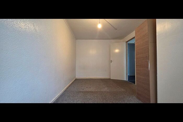 4 Bedroom Terraced House To Rent In Balmoral Drive, Hayes, UB4