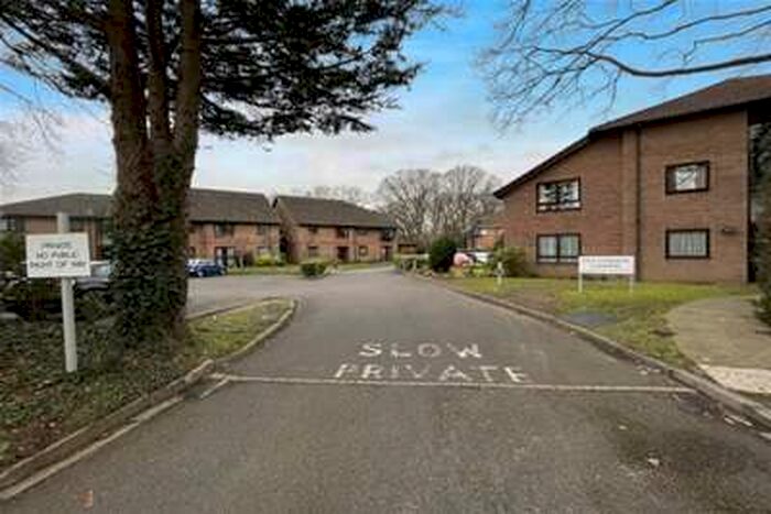 1 Bedroom Flat To Rent In Locks Heath, SO31