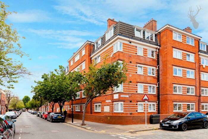 1 Bedroom Flat To Rent In Bacton Street, Bethnal Green, E2