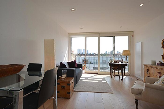 1 Bedroom Apartment To Rent In Reliance Wharf, Hertford Road, London, N1