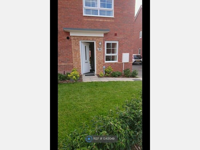 4 Bedroom Semi-Detached House To Rent In Fieldfare Way, Coventry, CV4