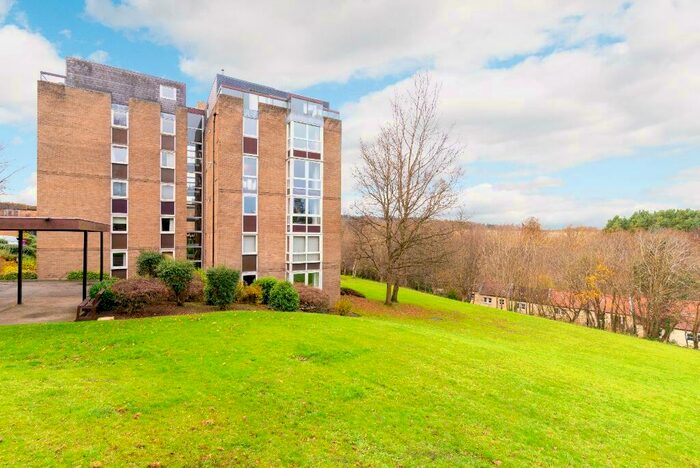 2 Bedroom Flat To Rent In Fair-A-Far, Cramond, Edinburgh, EH4
