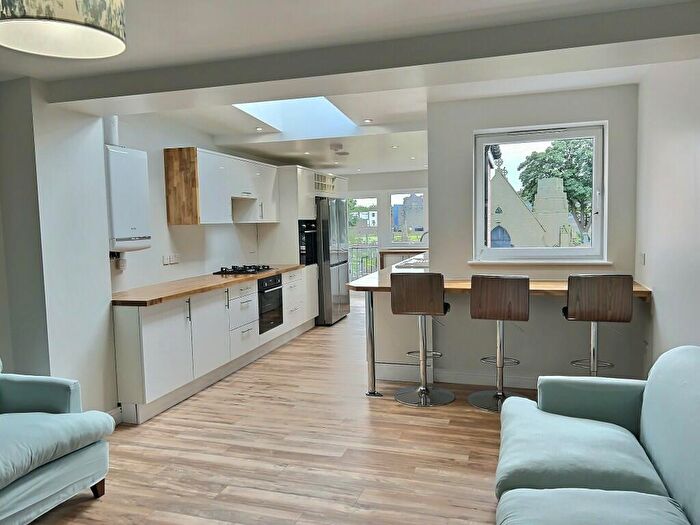 7 Bedroom House Of Multiple Occupation To Rent In Fairfield Road, Newcastle Upon Tyne, NE2
