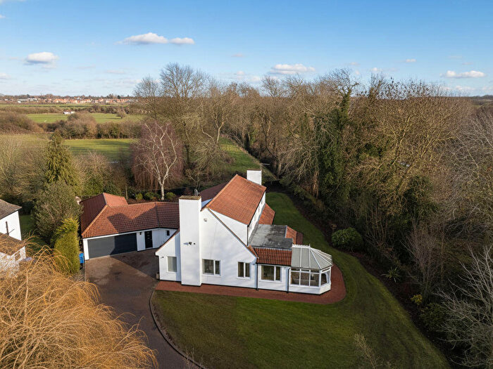 4 Bedroom Detached House For Sale In Ings Lane, Waltham, DN37