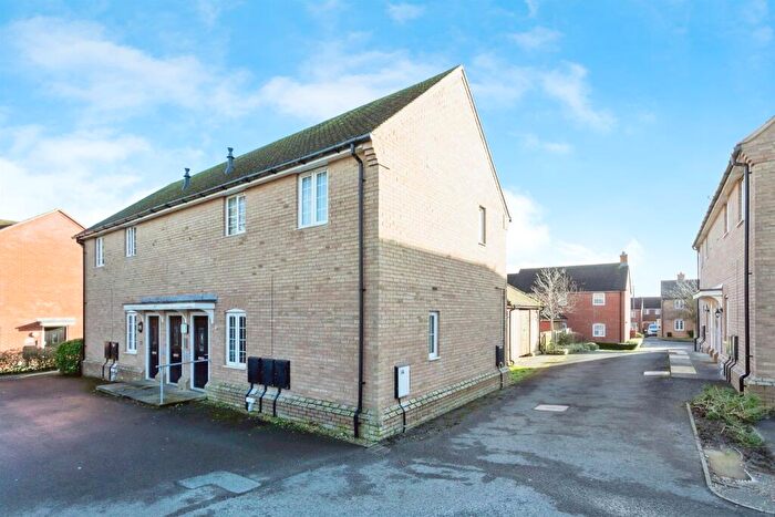 1 Bedroom Flat For Sale In Shetland, Buckingham, MK18