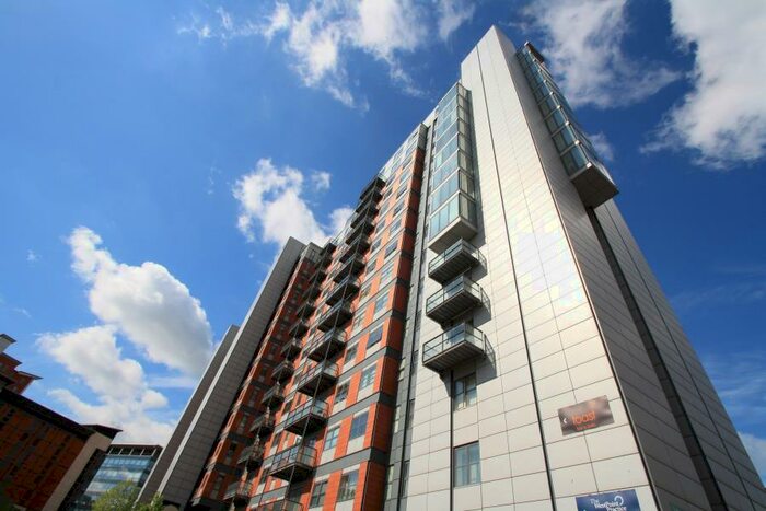 2 Bedroom Apartment To Rent In West Point, Wellington Street., LS1