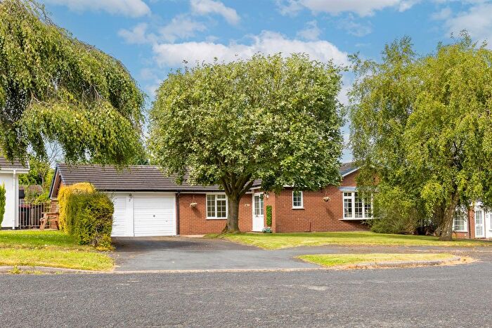 3 Bedroom Detached Bungalow For Sale In Yew Tree Close, Little Budworth, Tarporley, CW6