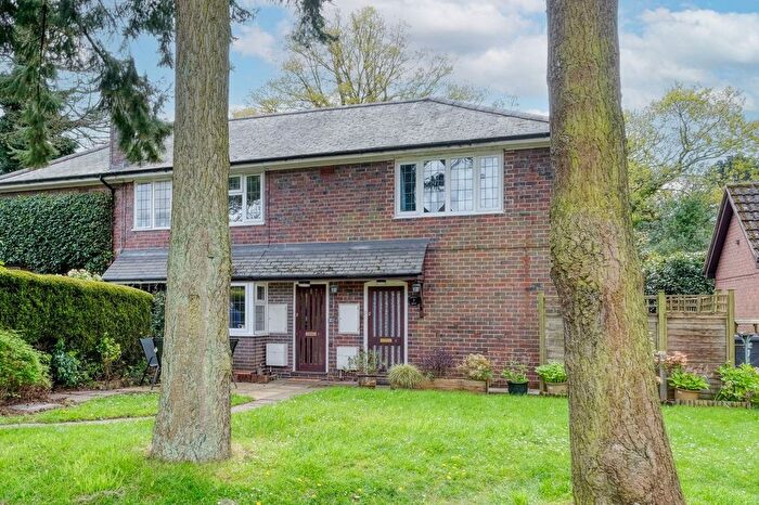 1 Bedroom End Terrace House For Sale In Spinney Mews, Redditch, B97