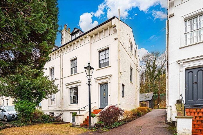 4 Bedroom Semi-Detached House For Sale In Roughdown Villas Road, Felden, Hemel Hempstead, Hertfordshire, HP3