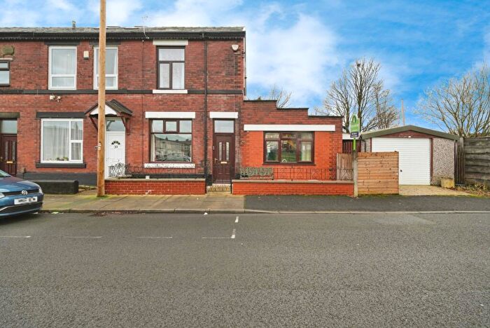 3 Bedroom End Of Terrace House For Sale In Fletcher Street, Radcliffe, Manchester, Greater Manchester, M26