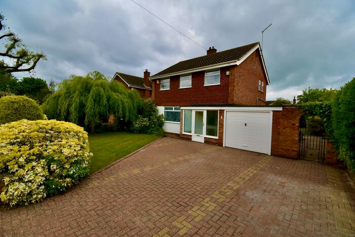 3 Bedroom Detached House To Rent In Whittlebury Close, Kingsthorpe, Northampton, NN2