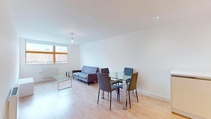 1 Bedroom Flat To Rent In Trundleys Road, London, SE8