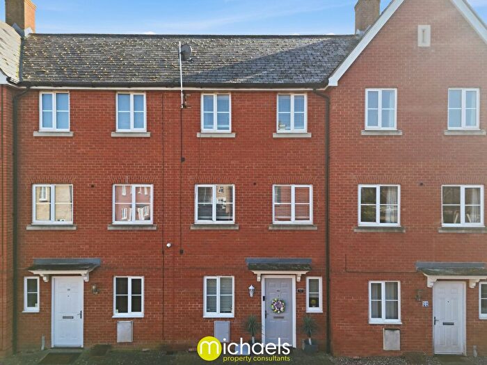 4 Bedroom Town House For Sale In Mortimer Gardens, Colchester, CO4