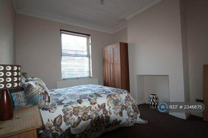 4 Bedroom Terraced House To Rent In Milton Road, Luton, LU1