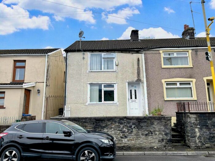 3 Bedroom End Of Terrace House To Rent In Cardiff Road, Troedyrhiw, Merthyr Tydfil, CF48
