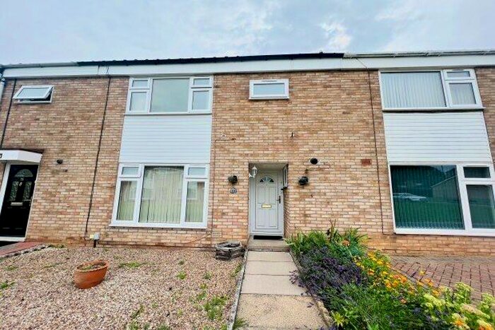3 Bedroom Property To Rent In Hornbeam Grove, Leamington Spa, CV31