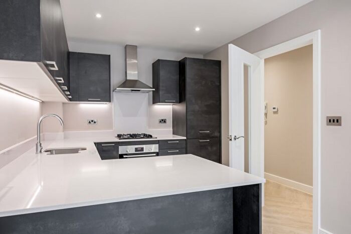 1 Bedroom Flat For Sale In Ringwood Road, St. Leonards, Ringwood, BH24