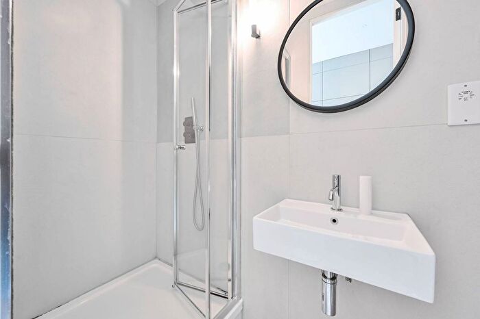 Studio To Rent In Woolwich Road, Charlton, SE7