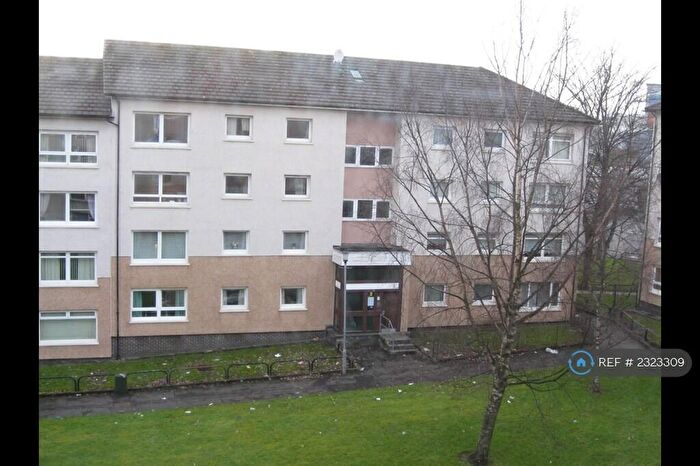 3 Bedroom Flat To Rent In Hmo Licensed - Mcaslin Court, Glasgow, G4