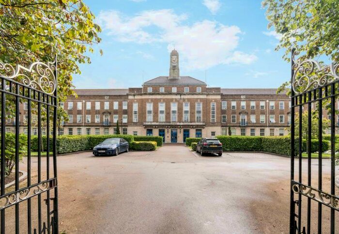 2 Bedroom Flat To Rent In Academy Court, 566 Longbridge Road, Dagenham, Essex RM8