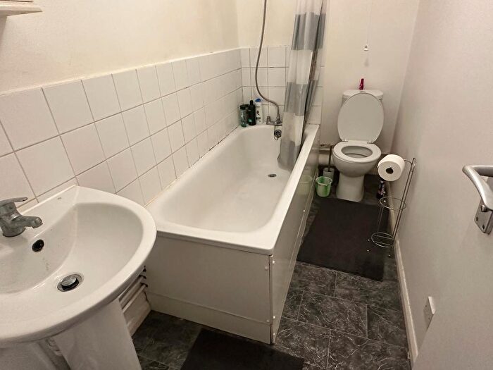 1 Bedroom Flat To Rent In Taylor Close, Orpington, Kent, BR6