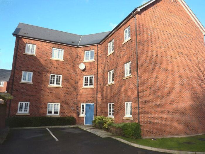 2 Bedroom Flat To Rent In Selside Court, Ringley Locks, Radcliffe, M26
