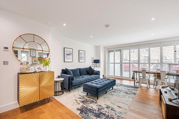 1 Bedroom Flat To Rent In Crystal Palace Road, London, SE22